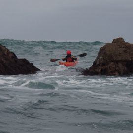 Rase cailloux en kayak de mer- Le timing